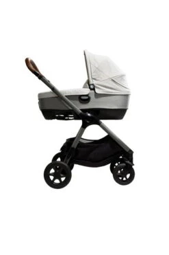 Joie Signature Calmi Auto-Babywanne R 129 Oyster 18 Joie Signature Calmi Auto-Babywanne R 129 Oyster -Babyartikelgeschäft c2105aaoys000 calmir129 oyster onstroller 8760 cs cc ns web