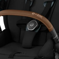 CYBEX PRIAM Kinderwagen Sepia Black Bundle New Generation Inkl. 7 Zubehörartikel -Babyartikelgeschäft cyb 21 int deta priam luxseat chbr dpbl onepullharness screen ultra hd 4 1