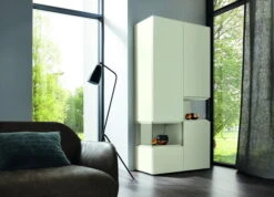 Hülsta Neo Wohnwand Vitrine 1 Schubkasten Und 3 Türen Lack Weiß -Babyartikelgeschäft huelsta neo 134548f2